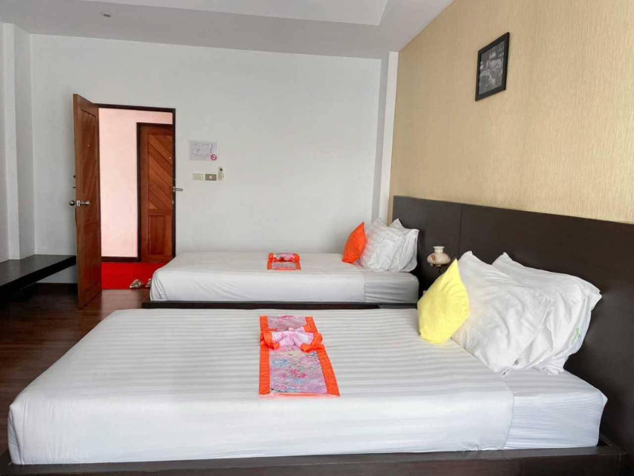 Jingjit Hotel Krabi town Exterior foto